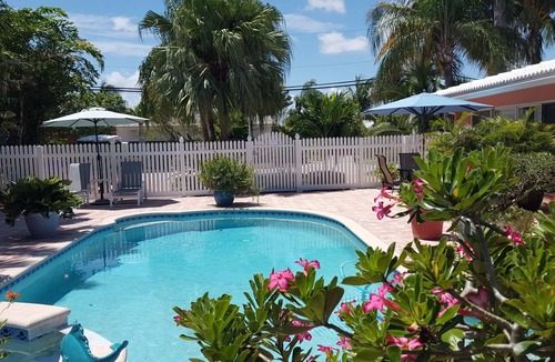 Lauderdale-by-the-Sea Apartment | Your own slice of Paradise is waiting for you! Great location walkable!