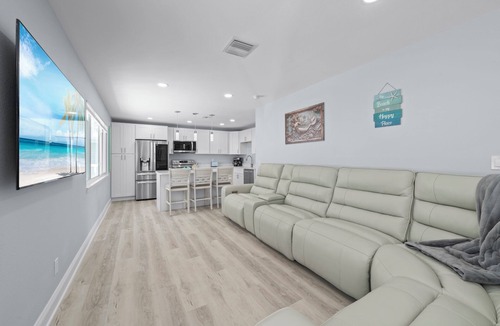 South Island Condo | Zénith Retreat steps from the sugary sand