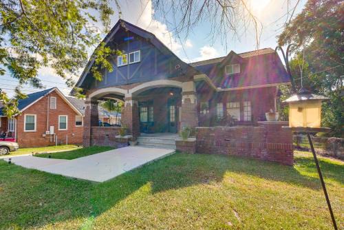 1 Mi to Dtwn: Welcoming Macon Home w/Yard