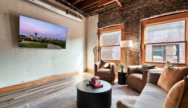 1 Mile to Downtown Knoxville・Cozy Historic Loft