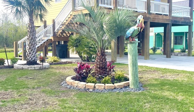 10% Discount- Hackberry Hideaway I Waterfront On Lake Calcasieu in hackberry