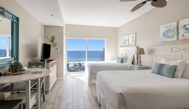 16th-Floor Gulf-View Studio at Luau | 2 Queens, Kitchenette, Steps to the Beach