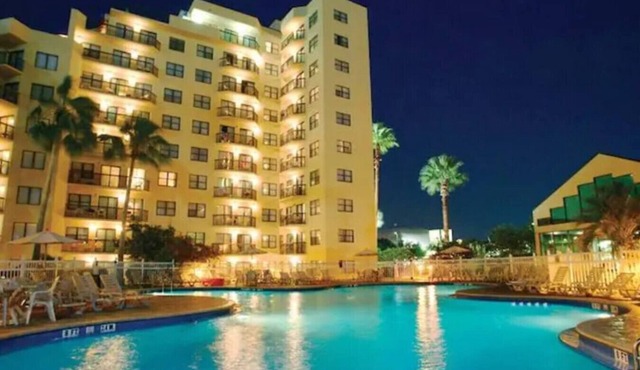 #1706 Lakeview 2/2 Condo I-Drive Universal/Disney