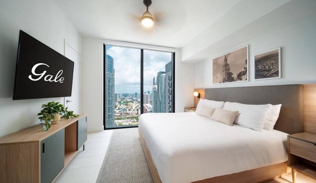 1bd Suite W/2nd bed 45th-Floor Oceanview - Rooftop Pool, Spa, Gym + Balcony