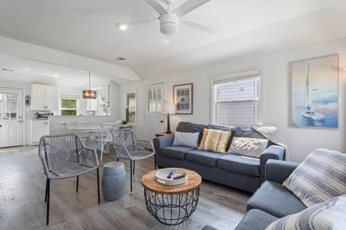 2-Bed Home by the Bay