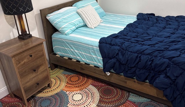 2 bedroom in a basement With 1 Private Bathroom and 1 share Bathroom