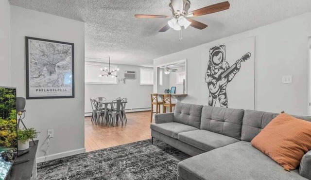 2 King Bedroom | Bar Kitchen | Free Parking | Desk