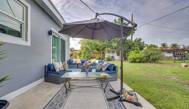 2 Mi to Hard Rock Stadium: Home w/Spacious Yard