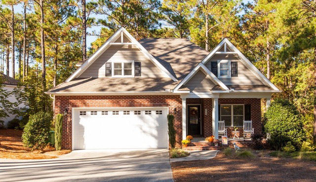 254 Juniper Creek : 4 BR, 3 BA House in Pinehurst, Sleeps 8