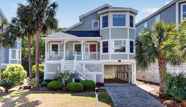 2min to Beach + Shared Pool + Screened Porch + Ping Pong | Minutes to Charleston