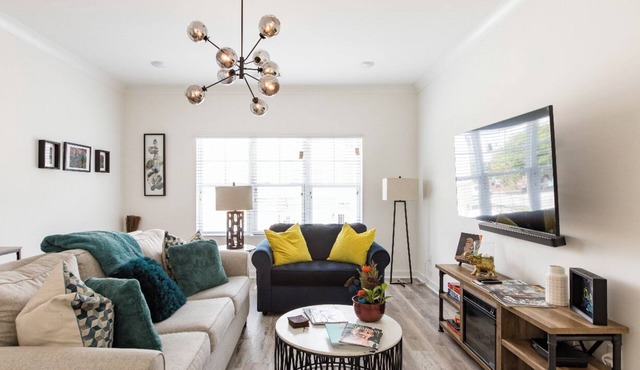 3-Bd Townhome Near Beltline, Truist Park & ATL Hotspots