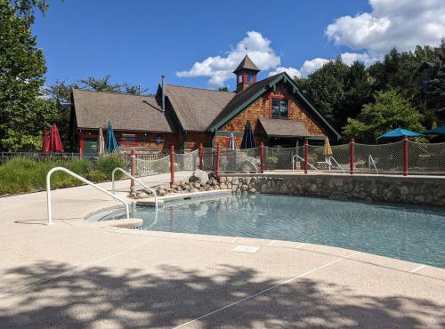 3 Bed 2 Bath on the Sanctuary side, cozy retreat