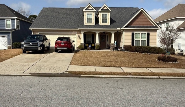 3-bedroom house in fabulous Evans with AC, WiFi
