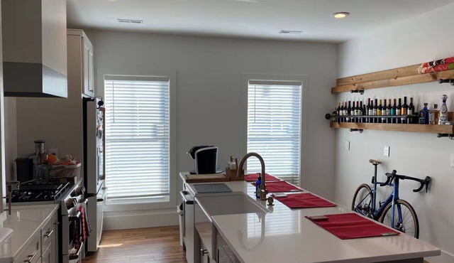 3-bedroom townhome in superb Greer with AC comfort