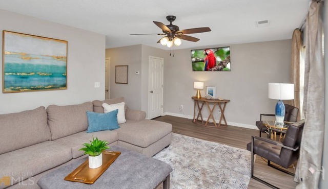 3 Bedroom Townhome L-554131 by Houzlet