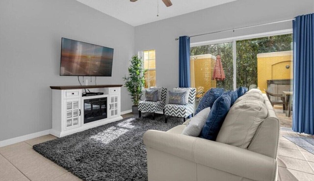 3 Bedrooms/2.5 Bathrooms/Terra Verde (4750 VB)