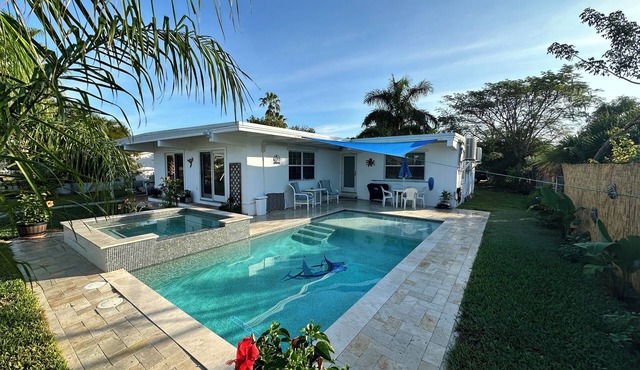 3 BR Canal Home in Big Pine Key, FL - Private Pool/Spa - Great Boating Access!