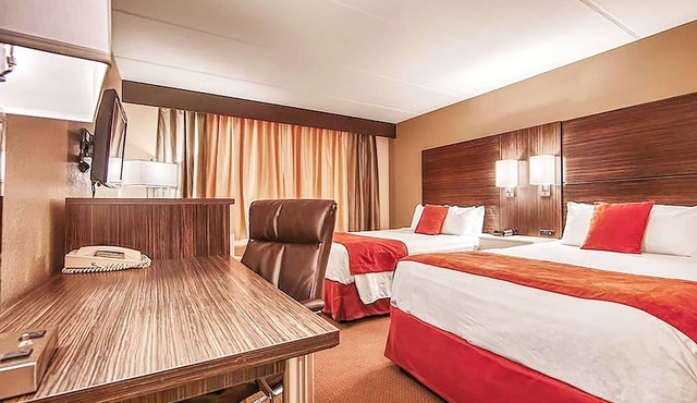 3 Family Rooms w/ Free Parking | 6-mins Drive to Orlando Water Sports Complex