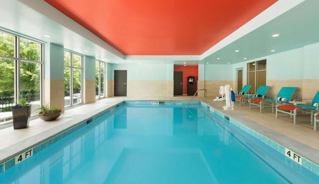 3 Units | Spacious Suites | Near Perimeter Center Atlanta