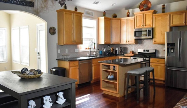 30m to Major international sporting event/4BR 4BA+Gameroom+Pool Table