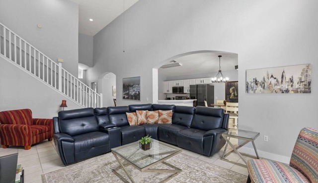 5 BD/4 BA/Terra Verde (4669 GB)