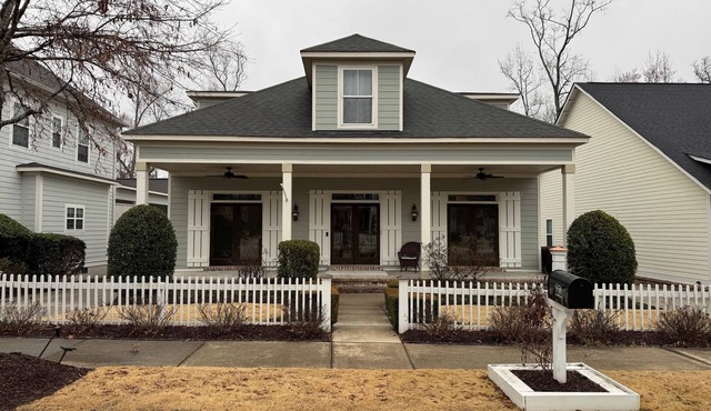 5 bed house in Riverwood. Enjoy a cozy stay