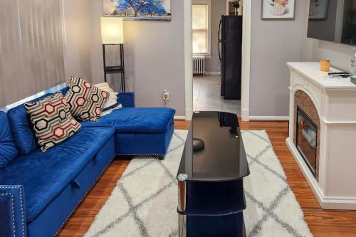 8 Mi to MetLife Stadium: Pet-Friendly Home w/Yard