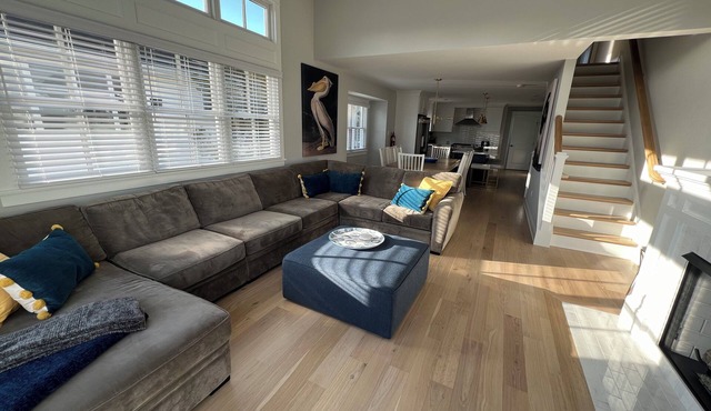 8beds-5Bedroom 10 beach chairs private pool outdoor bonus room with pool table