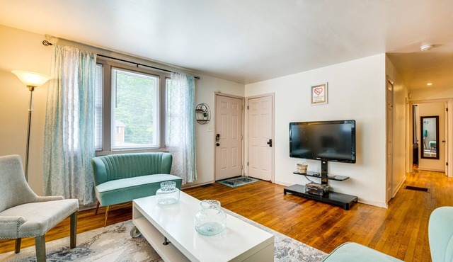 Atlanta Vacation Rental < 10 Mi to Downtown!