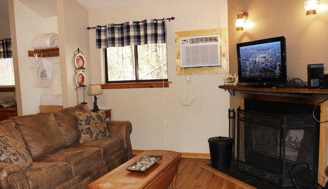 Autumn Ridge - 4th Night Free for March Only - See Description Details
