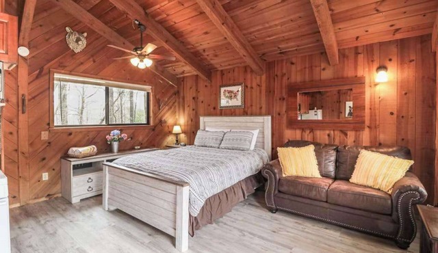 Azalea Pines Bungalow