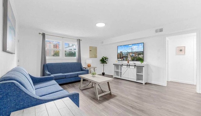 Azul Condos - Ocean steps away - Full Kitchen