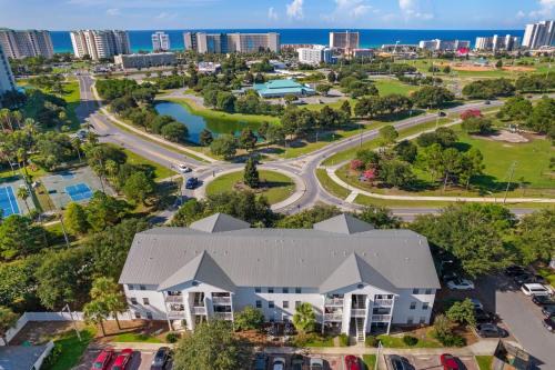 Beach Condo Steps to Sand - Fully Renovated and Pool