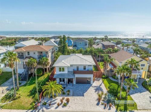 Beach luxury I Pool, hot tub I Outdoor kitchen
