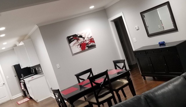 Beautiful home, minutes from Atlanta's hottest attractions