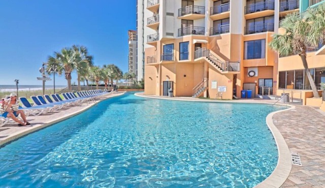 Beautiful Oceanfront, Full Kitchen, Pet Friendly