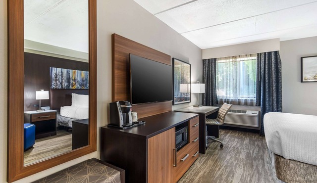 Best Western Atlanta-Marietta Ballpark Hotel