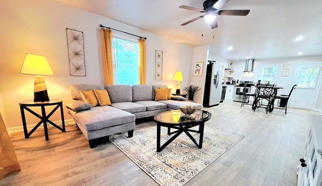 Blissful Little Bungalow!