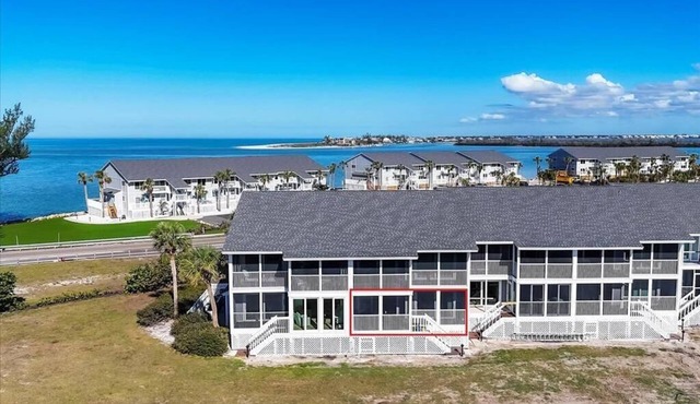 Boca Grande North - 41: Spacious 2-BR retreat with pool, beach nearby, in Boca Grande, FL.