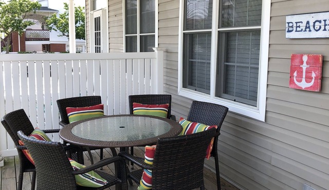 Booking 2027. 4 Level Townhome, Rare Find!