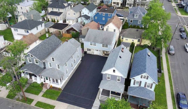 Bradley Beach Compound:2 homes, sleeps 11,+parking