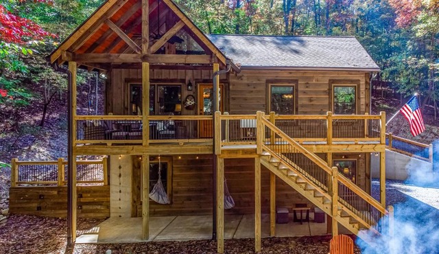 Brand New Build Luxury Mountain Chalet with Hot tub, pool, Game Room, Premium features