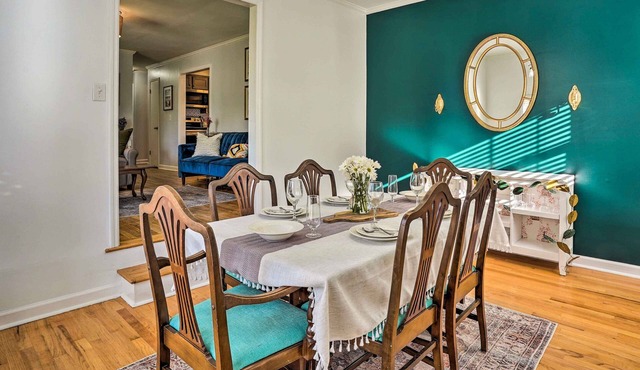 Bright & Cozy Charleston Home Near Downtown!
