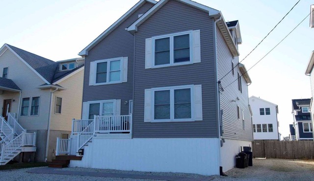 BROAD112 | One of the LARGEST rentals in town! 3 Story, Private Pool by Shore Points Vacations