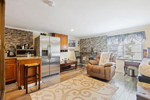 C & N Lodging
