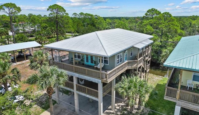 Cedar Island Coastal Retreat | Gulf Access, Huge Deck & Fami