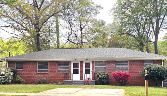Charming 2-bedroom Duplex Apt in City of Decatur
