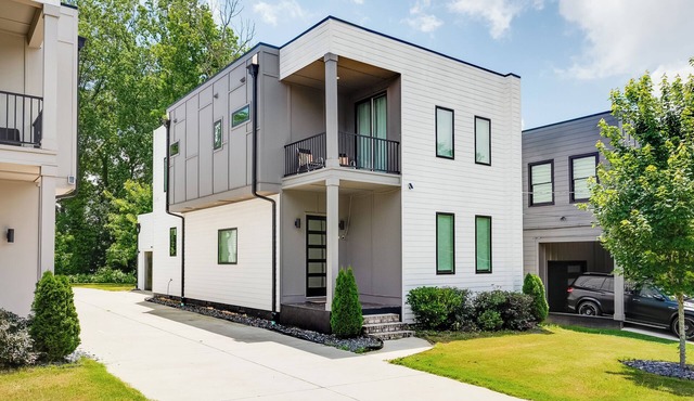 Charming 3-bedroom Smart Home in welcoming Atlanta