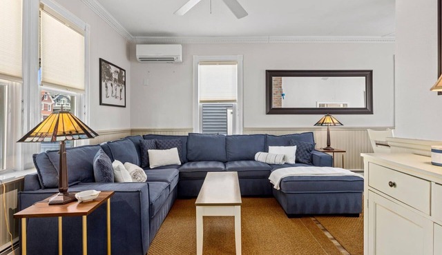 Charming North End OC Beach House 4BR/3BA