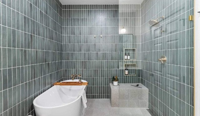 Charming Retreat in Trendy NoLibs